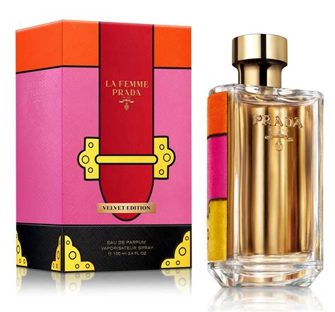 LA FEMME VELVET EDITION perfume by Prada .